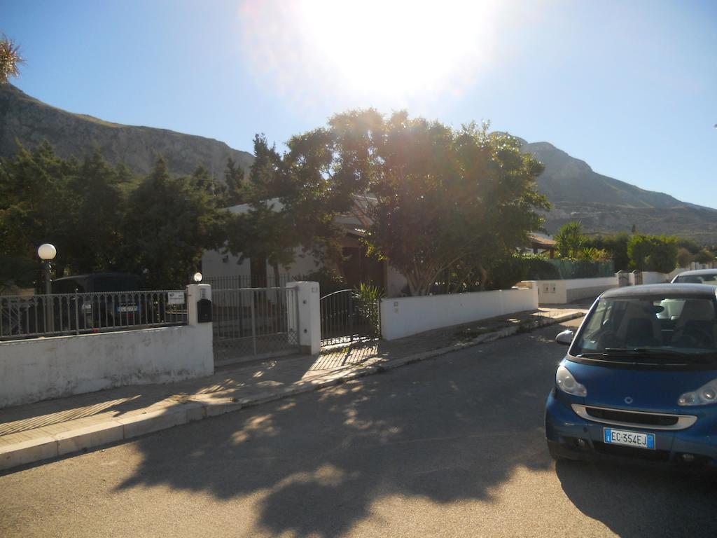 Villetta Magnolie By Trerose Properties - Villetta Indipendente Con Wi-Fi E Posto Auto Gratuito サン・ヴィート・ロ・カーポ エクステリア 写真